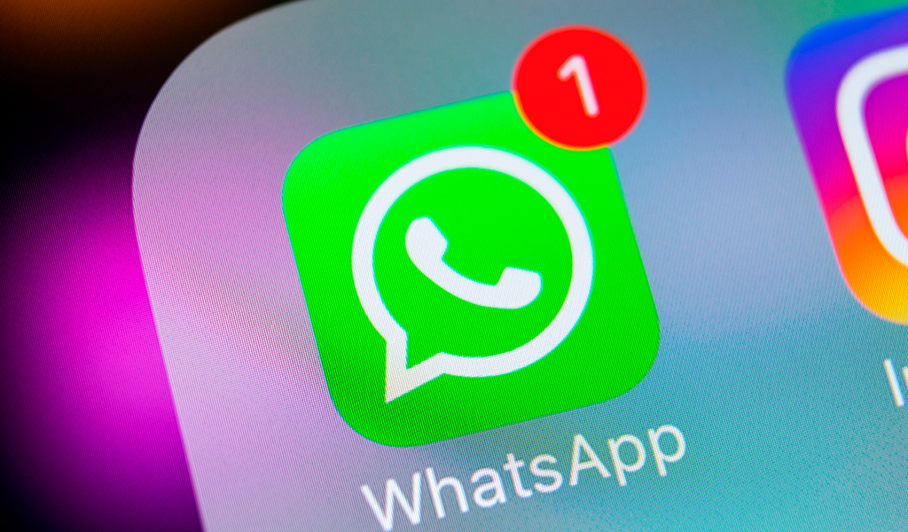 Track WhatsApp Message Location in 2 Ways