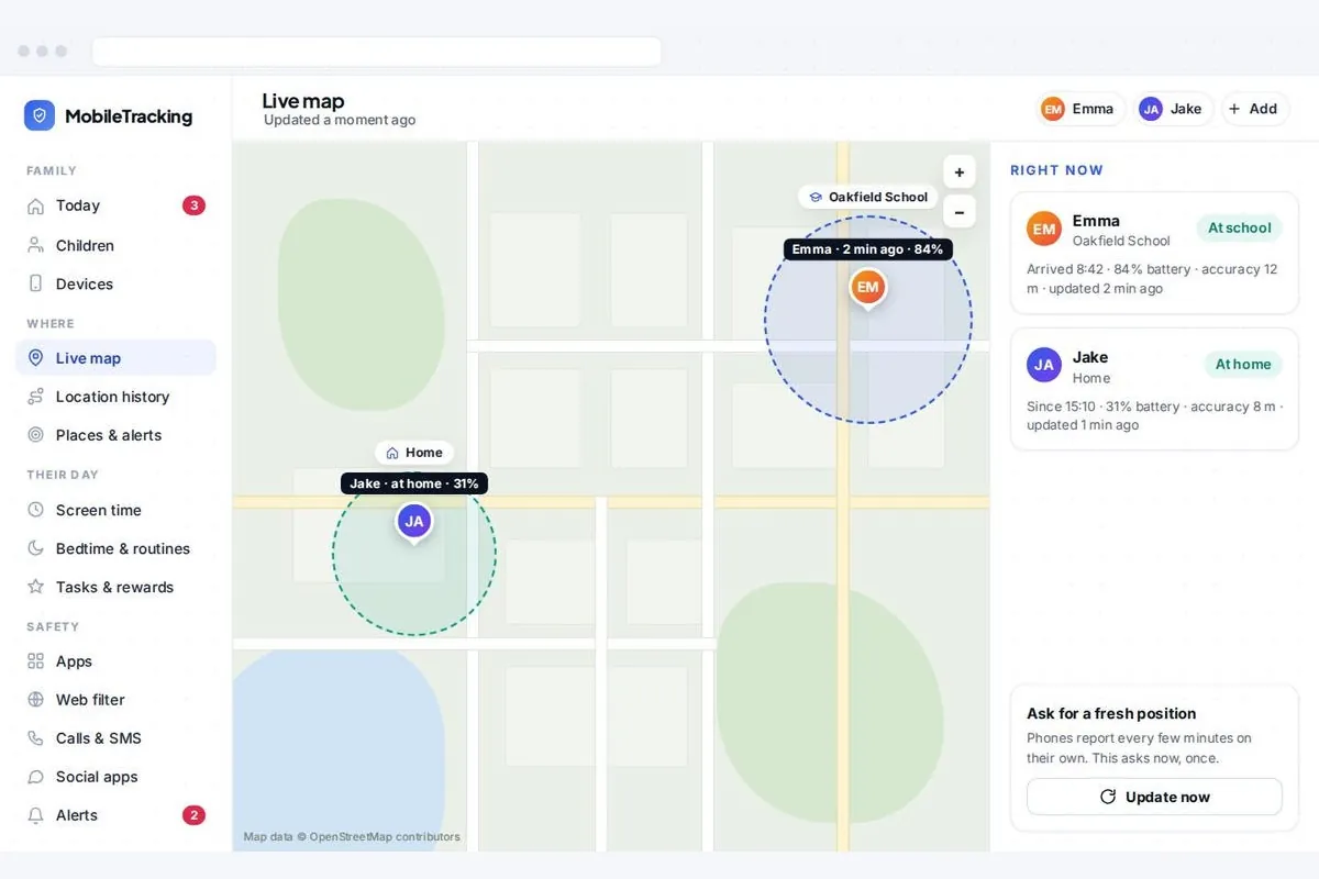 Family dashboard live map in a browser showing two children at school and at home with battery levels